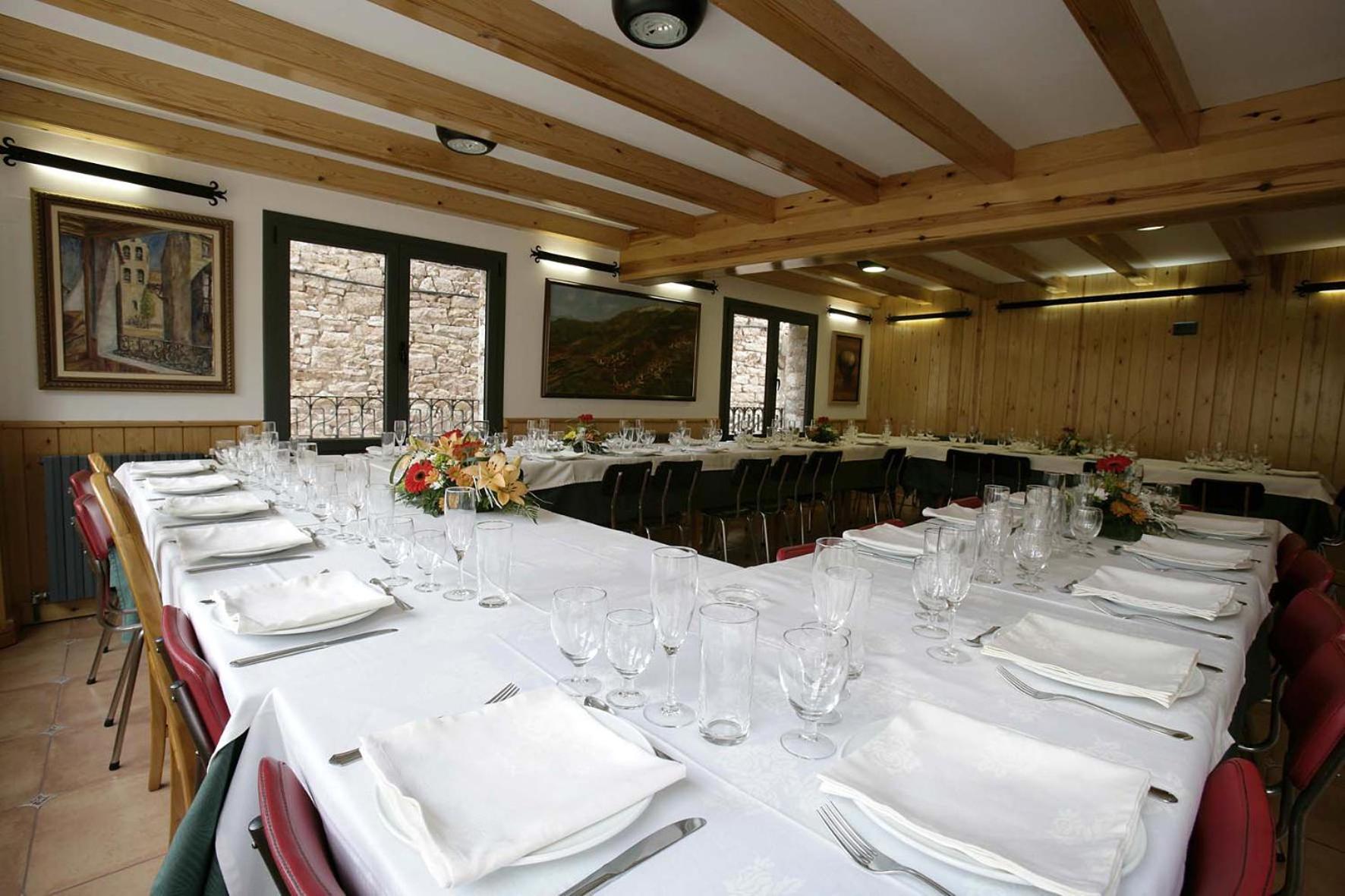 Hostal La Muntanya Castellar De N'Hug Extérieur photo