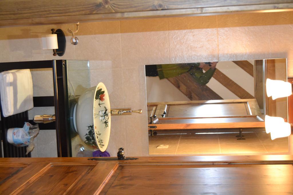 Hostal La Muntanya Castellar De N'Hug Extérieur photo