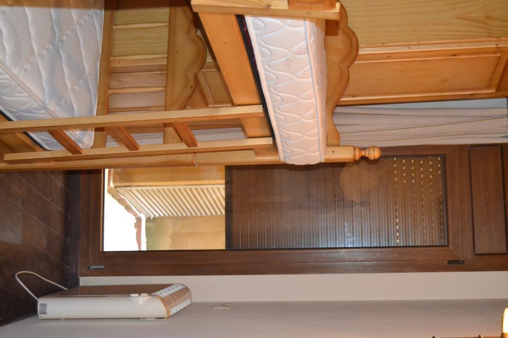 Hostal La Muntanya Castellar De N'Hug Extérieur photo
