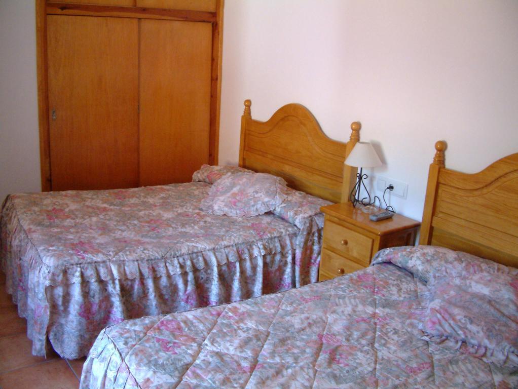 Hostal La Muntanya Castellar De N'Hug Chambre photo